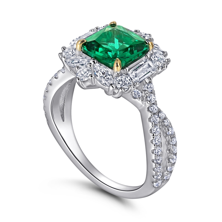 Princess-shaped Engagement Ring - Image 4