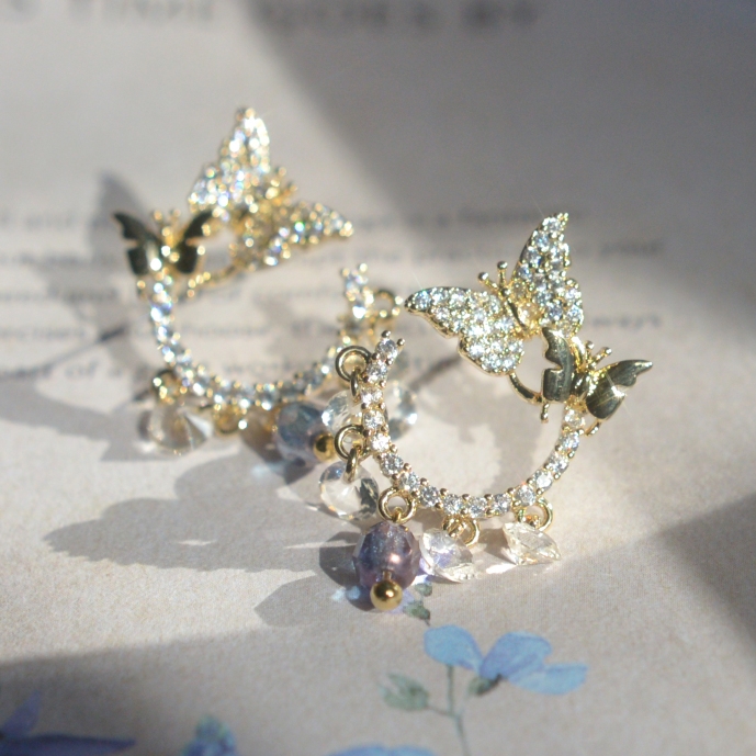 Butterfly Wreath Earrings - Image 5